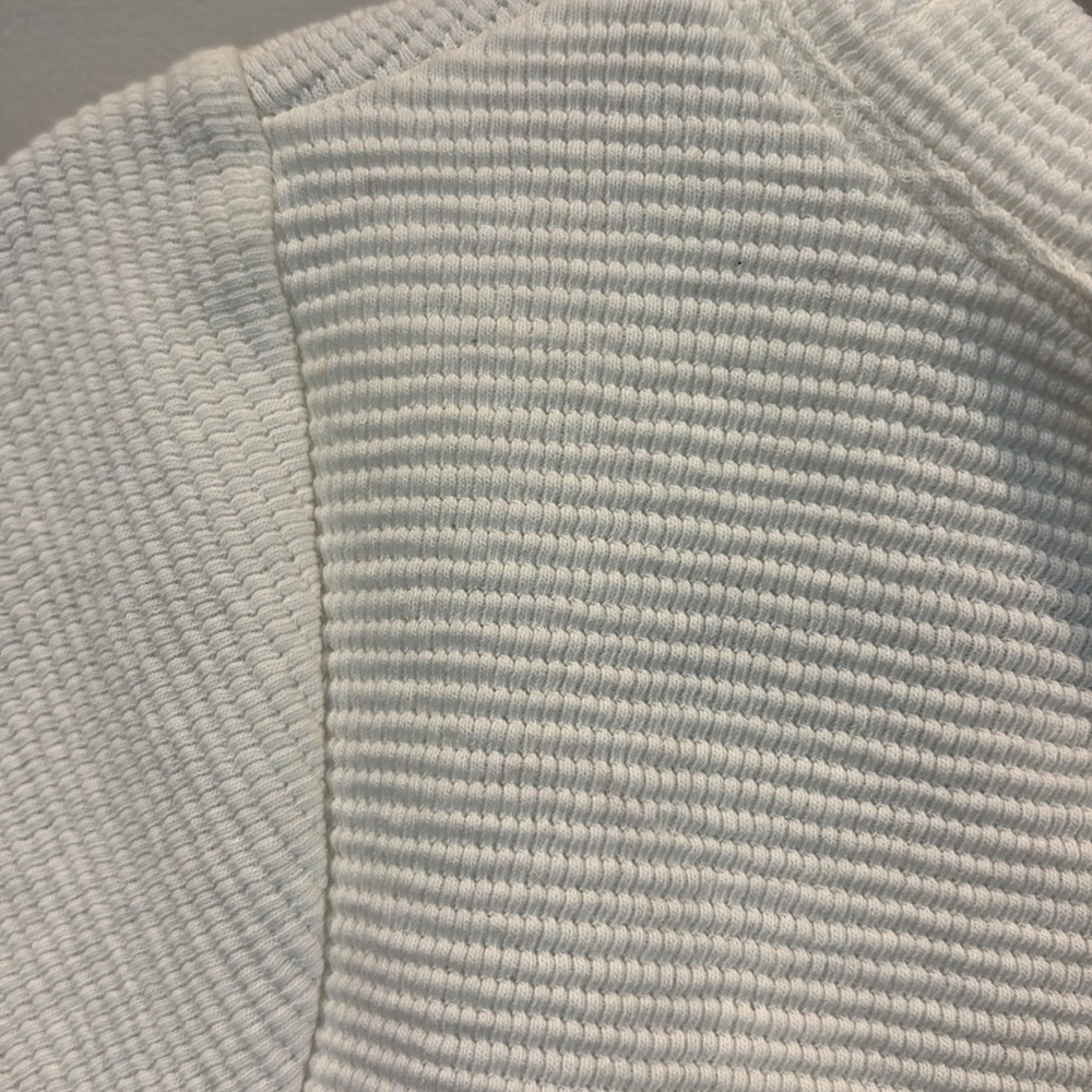 Madewell V Neck Crop Tee Thermal Waffle Knit in Lighthouse Size Large - Picture 5 of 7